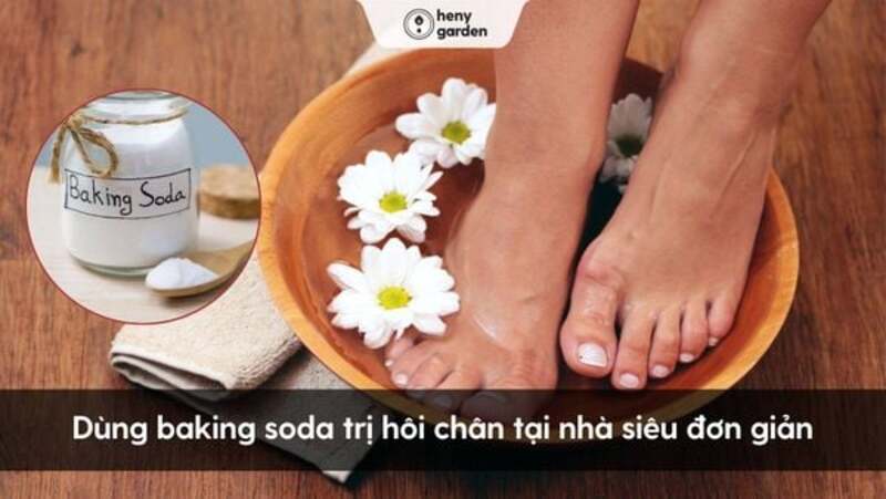 Baking soda và chanh có thể hỗ trợ làm sạch da chân nếu sử dụng đúng cách, tránh vùng da nứt rát.